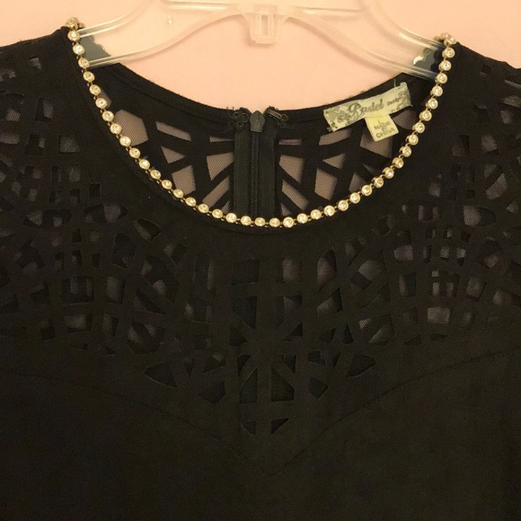 Gorgeous Black Top by Pastel Design Size L - Picture 3 of 4